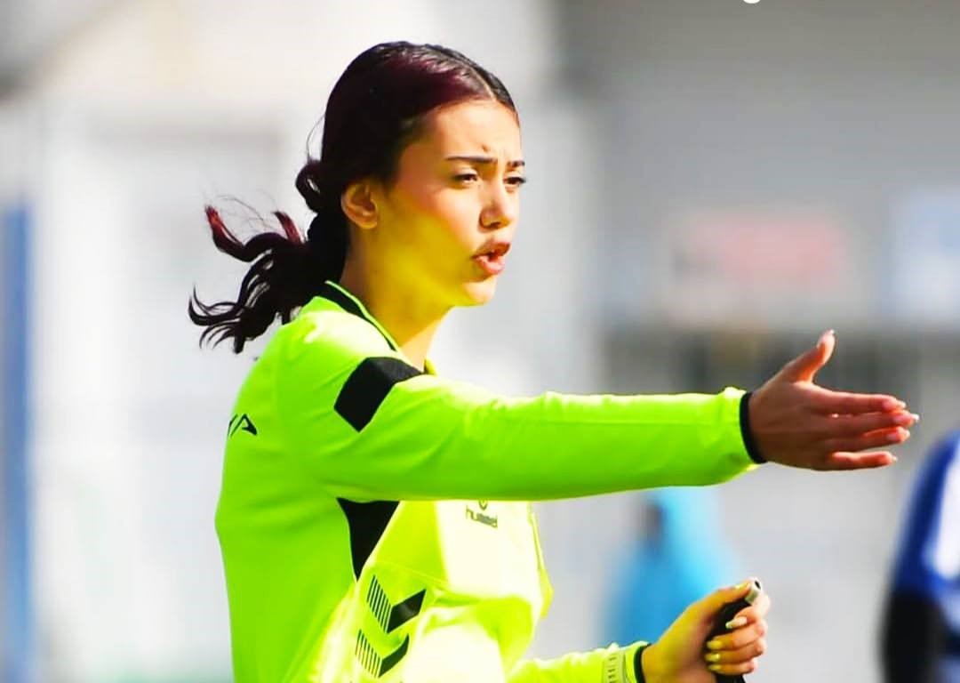 Sahaların Yeni Kraliçesi: Mersin’in ‘Collina’sı Zeynep Ebrar İkiz Göz Kamaştırıyor