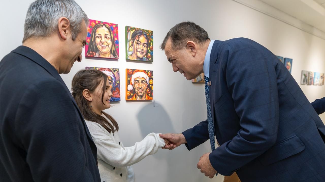 110 sanatçı, 440 eser: Mini Paint 4 sergisi Yenişehir’de kapılarını açtı