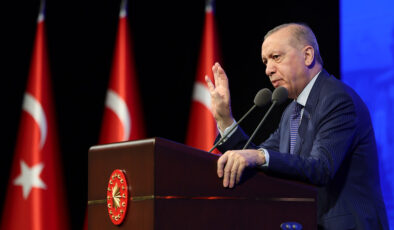 Erdoğan isim vermeden Trump’ı eleştirdi: Siyonist lobinin tahrikiyle İran’ı vurdu