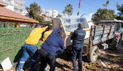 Mezitli Sahillerinde “İşgal” Dönemi Bitti: Vatandaşın Hakkı, Vatandaşa Teslim Ediliyor!