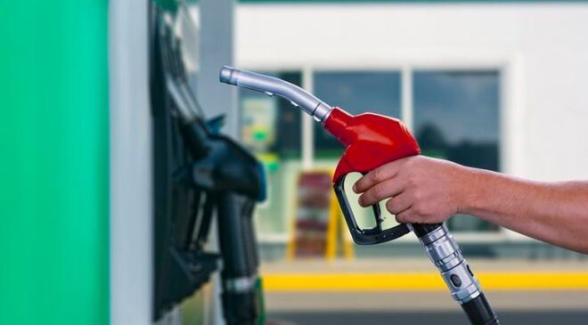 Bugün deponuzu mutlaka fulleyin: Tarihin en büyük zammı geliyor