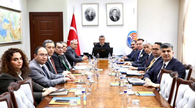 Mersin’de Hizmet Çıtası Yükseliyor: Vali Atilla Toros Başkanlığında Kritik Eşgüdüm Zirvesi