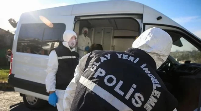 Kayıp anne oğuldan acı haber! Oğlunun cesedi ormanda, annenin cesedi topraktan çıktı