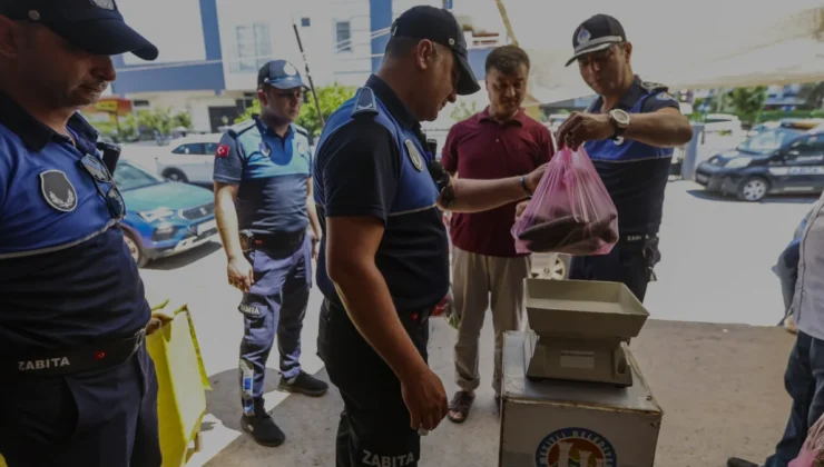 Mezitli Belediyesi semt pazarlarında tartı denetimi yaptı