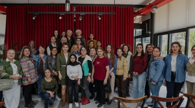 Mezitli Belediyesi Sosyal Kurslarla Vatandaşların Gelişimini Destekliyor