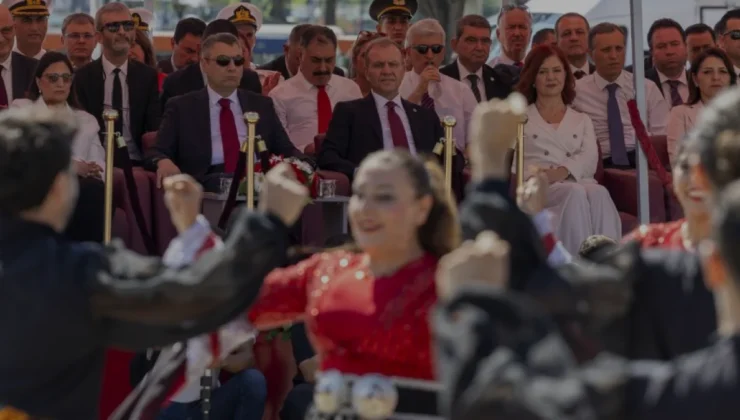Mersin 30 Ağustos Zafer Bayramını Törenlerle Kutladı