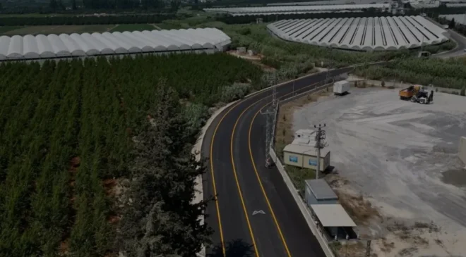 Mersin Akdeniz Bölgesinde 2 Bin 800 Metrelik Yol Yenilendi