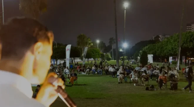 Mersin Büyükşehir Belediyesi Akustik Sahne Konserleri Başladı