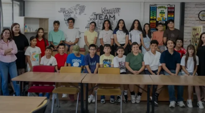 Mersin Büyükşehir Belediyesi Ücretsiz İngilizce Kursu ile Gençleri Destekliyor