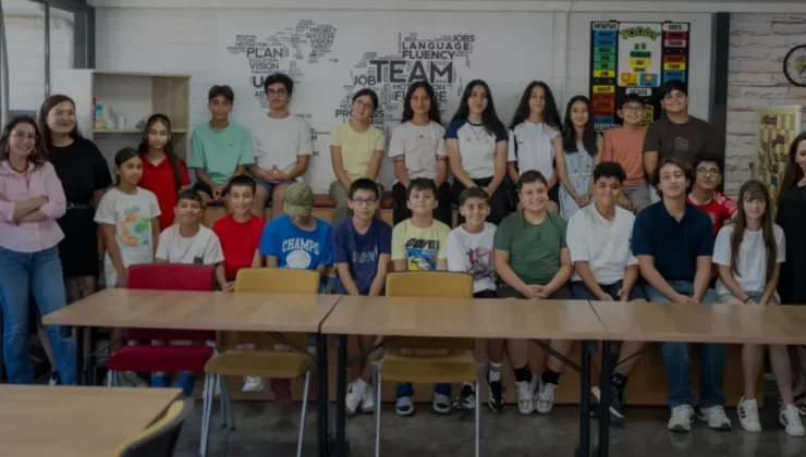 Mersin Büyükşehir Belediyesi Ücretsiz İngilizce Kursu ile Gençleri Destekliyor
