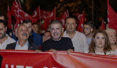 Mezitli 30 Ağustos Zafer Bayramını Coşkulu Kortejle Kutladı
