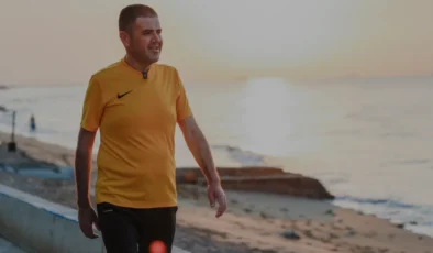 Mezitli Belediye Başkanı Ahmet Serkan Tuncer Sahilde Spor Yaptı