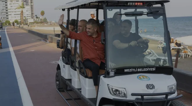 Mezitli Belediye Başkanı Ahmet Serkan Tuncer Sahilleri Denetledi