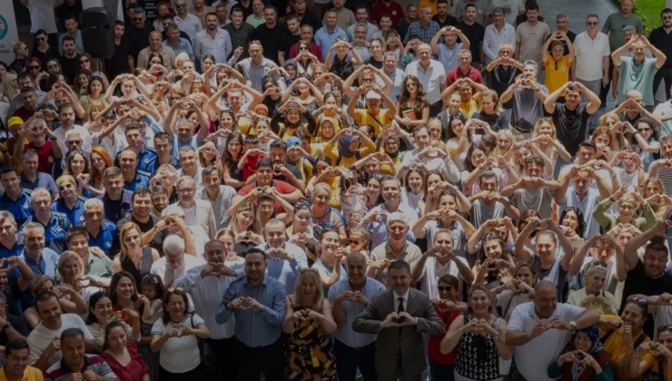 Mezitli Belediye Başkanı Tuncer Personeliyle Bayramlaştı