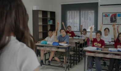 Mezitli Belediyesi Ortaokul Öğrencilerine Ücretsiz Kurs Desteği Veriyor