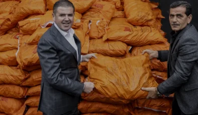 Mezitli Belediyesi Sera Üreticilerine 40 Ton Kömür Desteği Sağladı