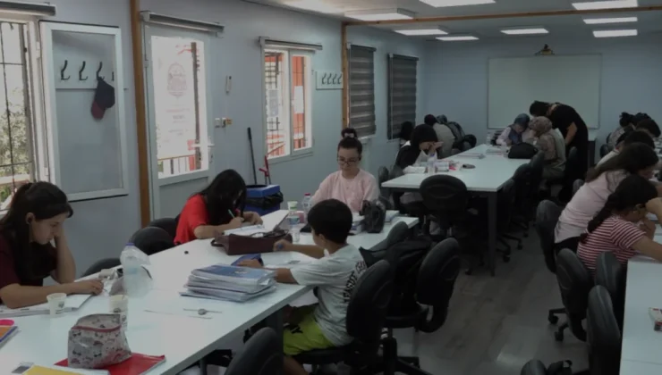 Toroslar Belediyesi Okuma Salonları KPSS Adaylarının Tercihi Oldu