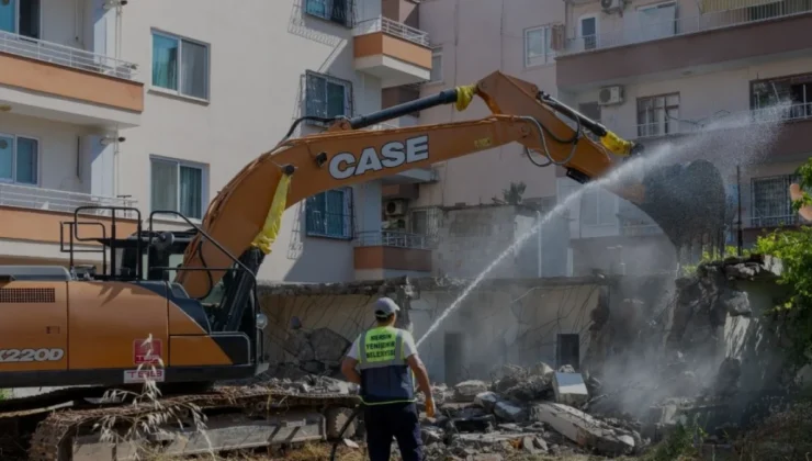 Yenişehir Belediyesinden Metruk Binalara Yıkım Operasyonu