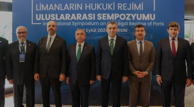İsmet Yılmaz ve Vali Atilla Toros Limanlar Sempozyumunda Buluştu