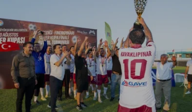 Kavaklıpınar 30 Ağustos Süper Kupa şampiyonu oldu
