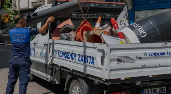 Yenişehir Belediyesi Kaldırım İşgallerine Müdahale Etti