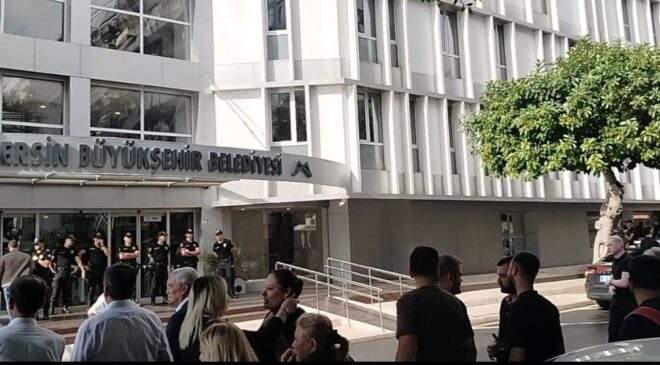 MERSİN’DE 3 BELEDİYEYE OPERASYON: GÖZALTI LİSTESİNDEKİ İSİMLER ORTAYA ÇIKTI
